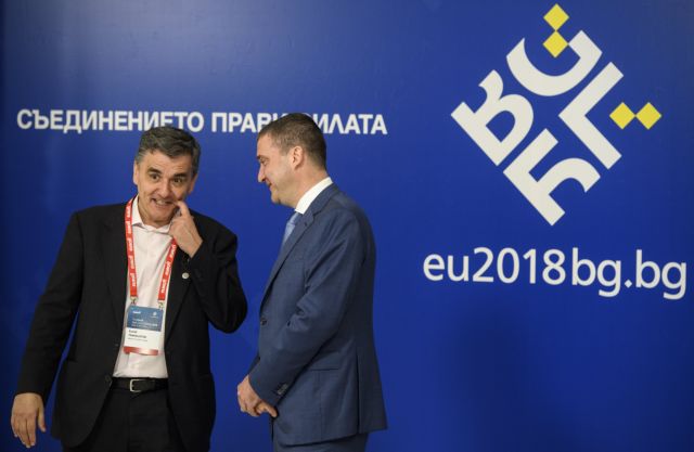 Ζητούν συμφωνία μέχρι τις 21 Μαΐου