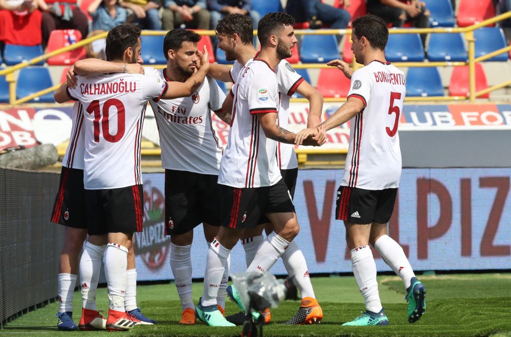 Νίκη της Μίλαν, συνεχίζει τη μάχη για το Europa League