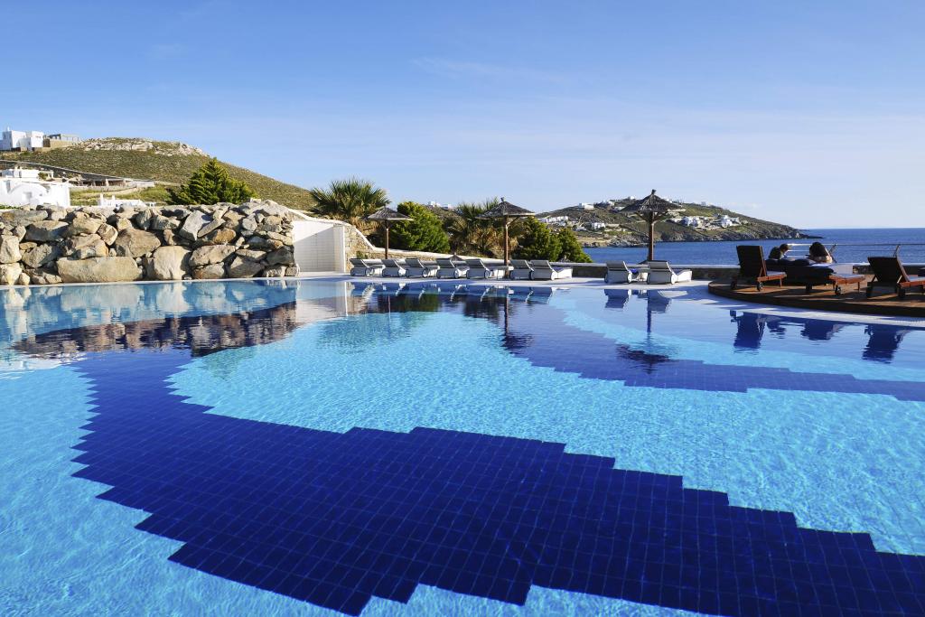 Φόρος διαμονής: Το νέο χαράτσι που μπήκε στις διακοπές μας