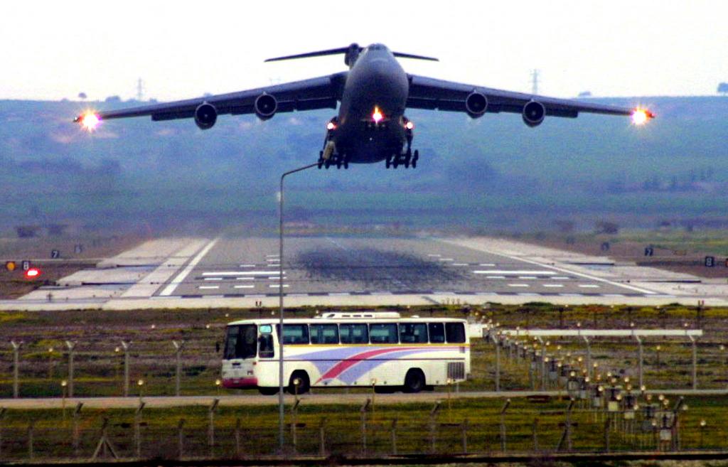 Τουρκία: Δεν χρησιμοποιήθηκε η αεροπορική βάση του Ιντσιρλίκ