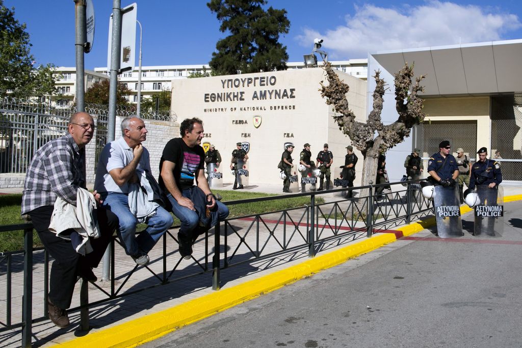 Συγκέντρωση διαμαρτυρίας εργαζομένων των ναυπηγείων Ελευσίνας