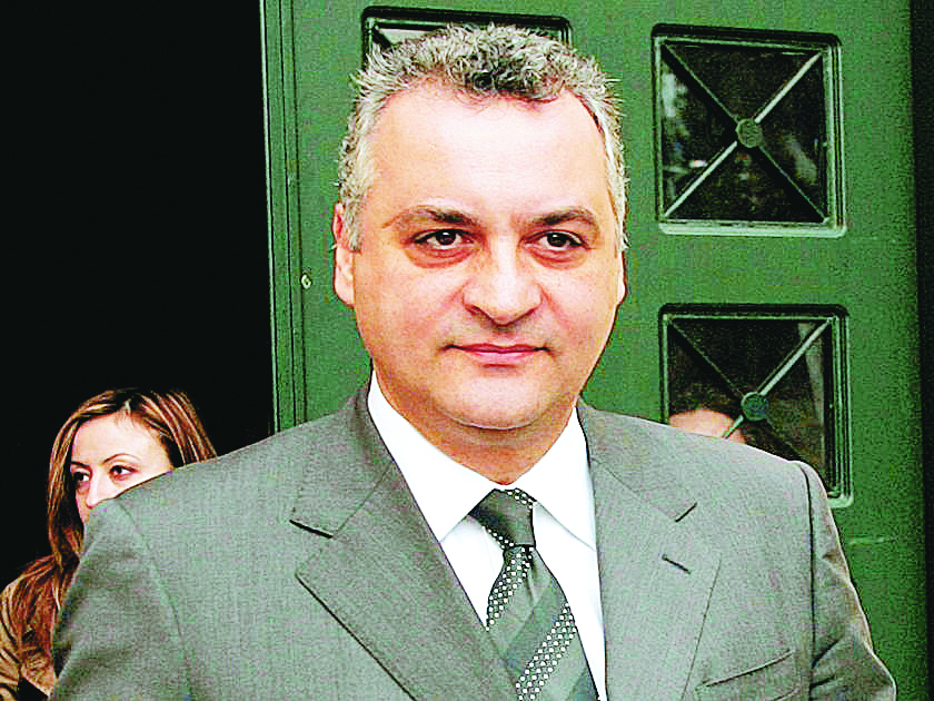 Η μαντινάδα που αφιέρωσε ο Μ. Κεφαλογιάννης στους φυλακισμένους στρατιωτικούς