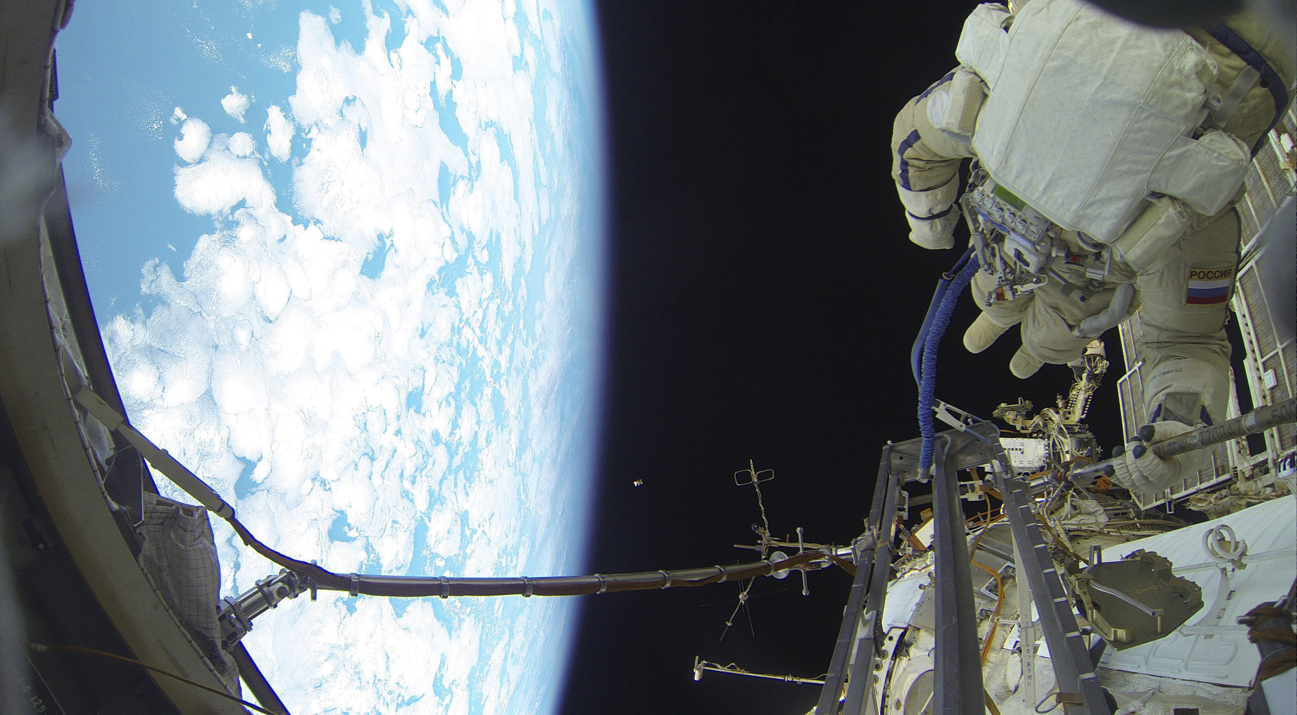 Российский научный космос. МКС 2030 года. МКС космонавты в открытом космосе. Современная космонавтика. Открытый космос.