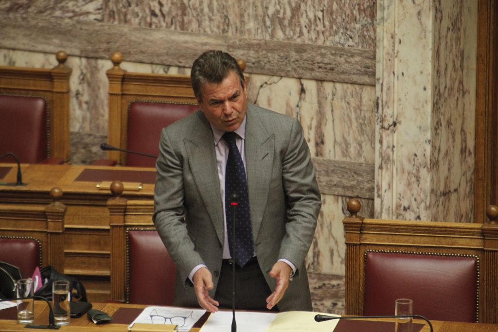 Πετρόπουλος: Οι περικοπές θα αφορούν και συντάξεις κάτω από τα 1.000 ευρώ