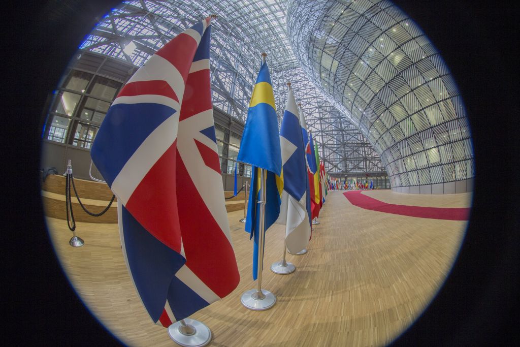 EU official: Final debt relief decisions on 21 June