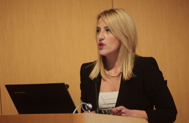 Δούρου: Διατάξεις του Κλεισθένη «δεν περιποιούν τιμή στην Αριστερά»