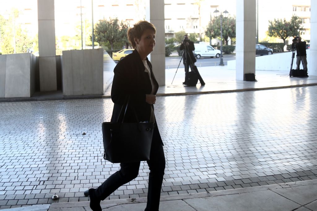 Την Πέμπτη η συνάντηση της Γεροβασίλη με τους θεσμούς