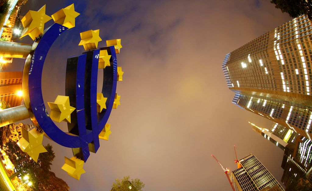 Καμπανάκι κινδύνου από ΕΚΤ για την κλιμάκωση εμπορικών εντάσεων