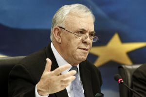 Δραγασάκης: Δεν επιδιώξαμε τη συμφωνία για το κόψιμο των συντάξεων