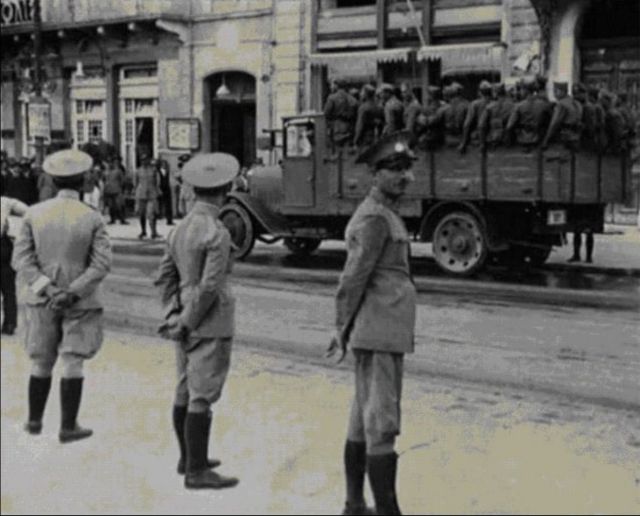 Μετά χαρίτων