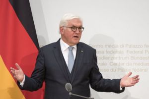 Σταϊνμάιερ: Ανησυχώ, ο Τραμπ βλέπει τον κόσμο σαν αρένα