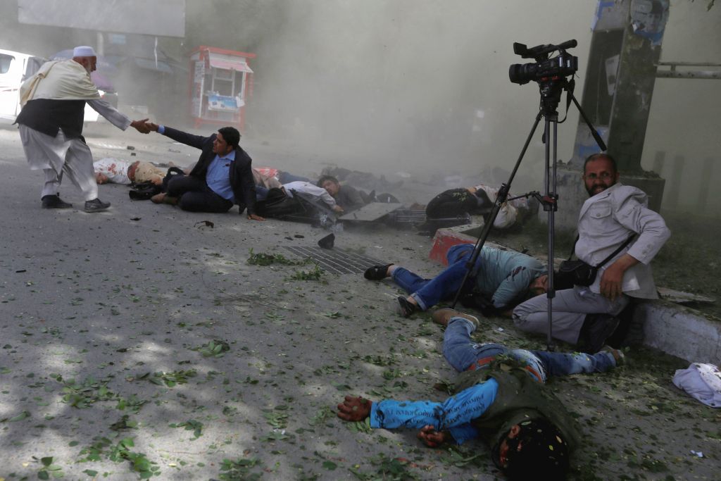 Στους 13 οι νεκροί από έκρηξη σε τέμενος στο Αφγανιστάν