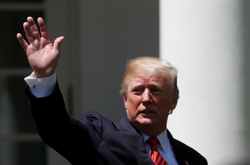 Ο Τραμπ υπαγόρευσε τη γνωμάτευση του «υγιέστερου» προέδρου, λέει ο γιατρός του
