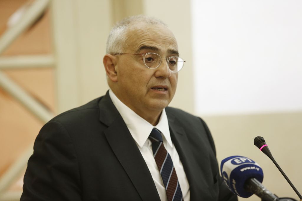 Καραμούζης: Ο τραπεζικός κλάδος άφησε πίσω του τα χειρότερα