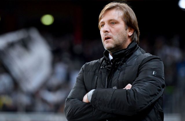 Τετ α τετ του Μαρτίνς