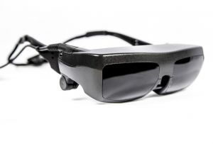 Ηλεκτρονικά γυαλιά για άτομα με χαμηλή όραση