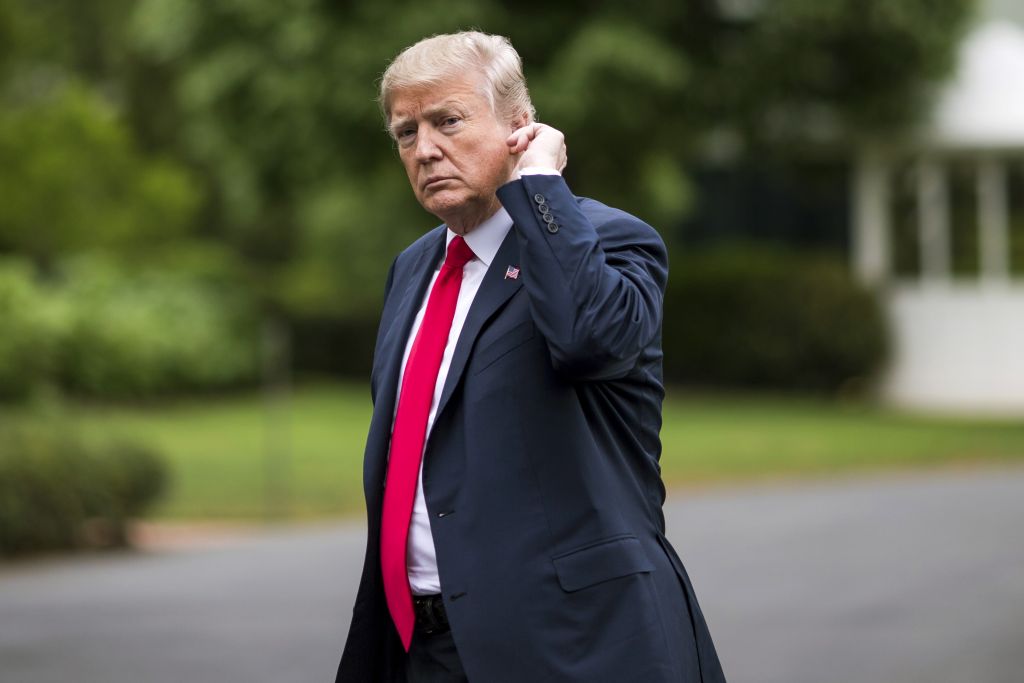 ΝΥΤ: Ο Τραμπ είπε στο Μακρόν ότι θα αποχωρήσει από την πυρηνική συμφωνία