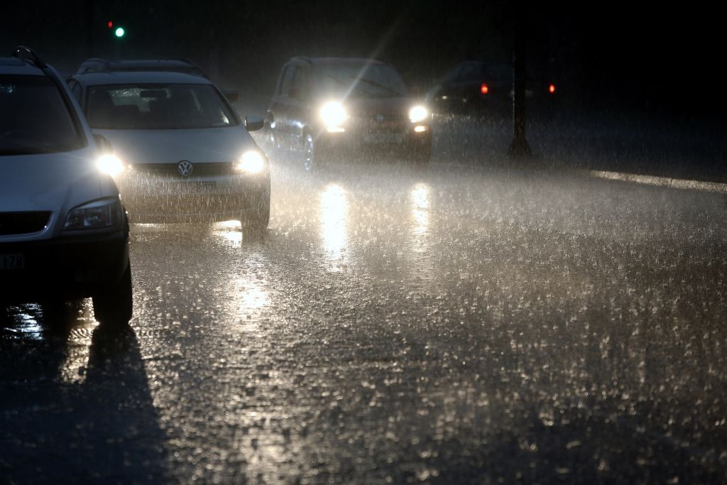 Προβλήματα από τη συνεχόμενη βροχή στην Αττική