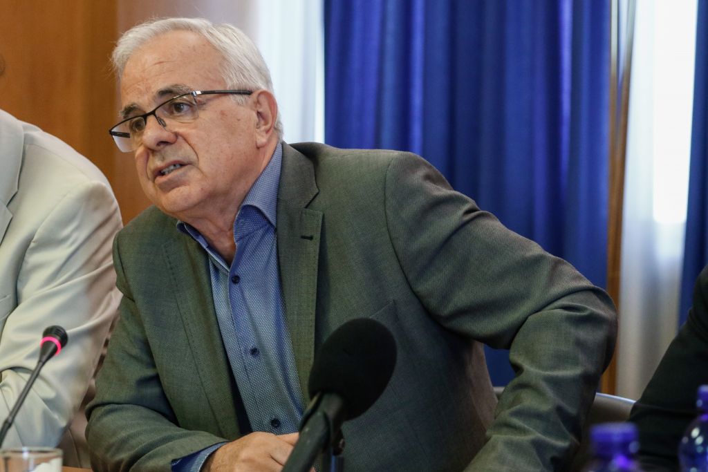 Την παραίτηση όλων των μελών του ΕΛΓΟ-ΔΗΜΗΤΡΑ ζήτησε ο Αποστόλου