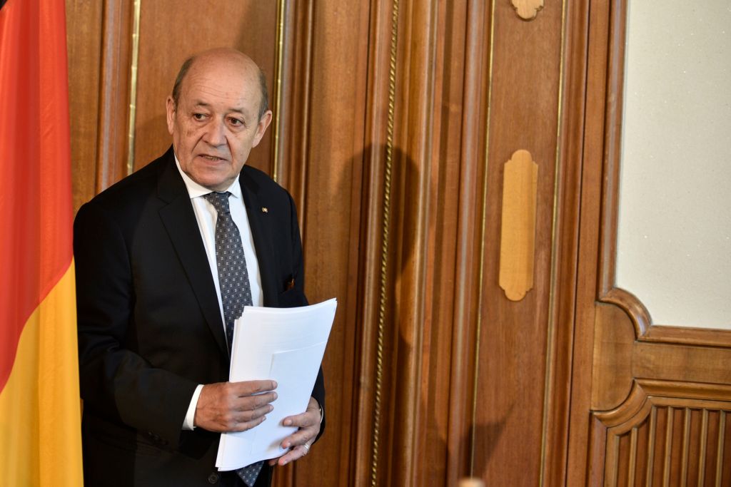 Γαλλία: Δεν αποδεχόμαστε τις ΗΠΑ ως «παγκόσμιο χωροφύλακα» της οικονομίας