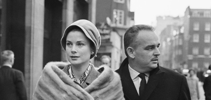 Κοινές θνητές που παντρεύτηκαν βασιλιάδες κι… έλαμψαν