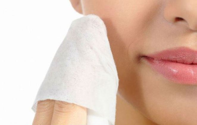 Βρετανία: Τέλος στα υγρά μαντηλάκια και τα μωρομάντηλα