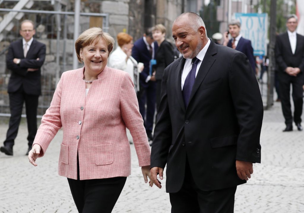 Να συμβάλει το Ιράν στην αποκλιμάκωση ζήτησε η Μέρκελ