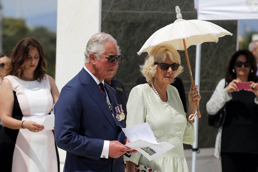 Κάρολος και Καμίλα: Ολα τα αστεία περιστατικά, τα μυστικά και τα περίεργα της επίσκεψης