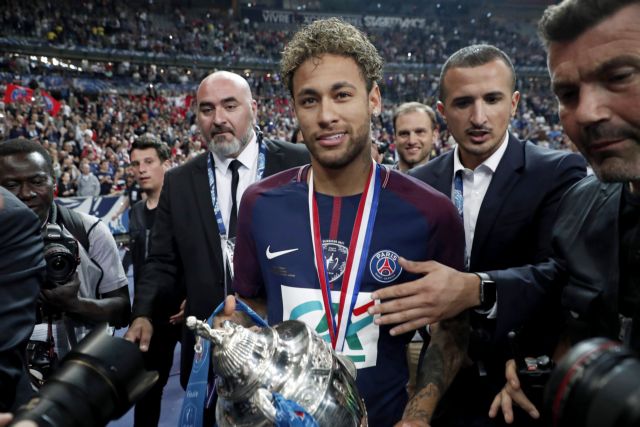 Βαδίζει προς Μαδρίτη ο Νεϊμάρ, βυθίζεται στον διχασμό η Παρί Σεν Ζερμέν