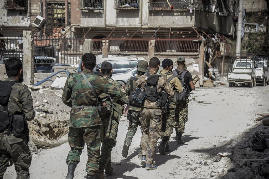 Πάνω από 3.200 μαχητές εγκατέλειψαν τις νότιες περιοχές της Δαμασκού