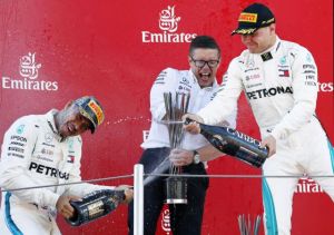 O Χάμιλτον πήρε μπροστά!