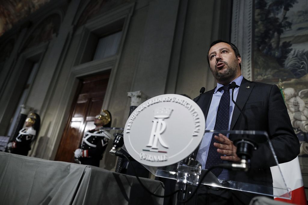 Η Ιταλία ταράζει τις διεθνείς αγορές