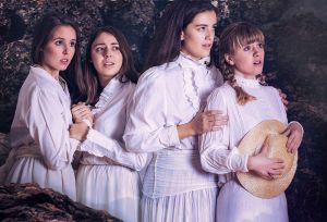 ΕΡΤ1: Ερχεται «Το μυστικό του βράχου των κρεμασμένων»