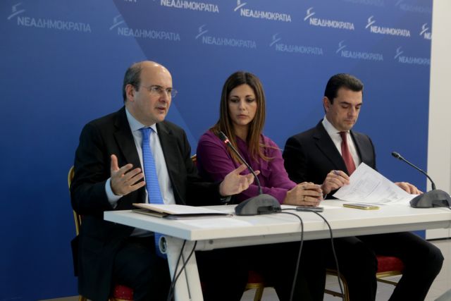 Η κυβέρνηση βουλιάζει και απαξιώνει τη ΔΕΗ