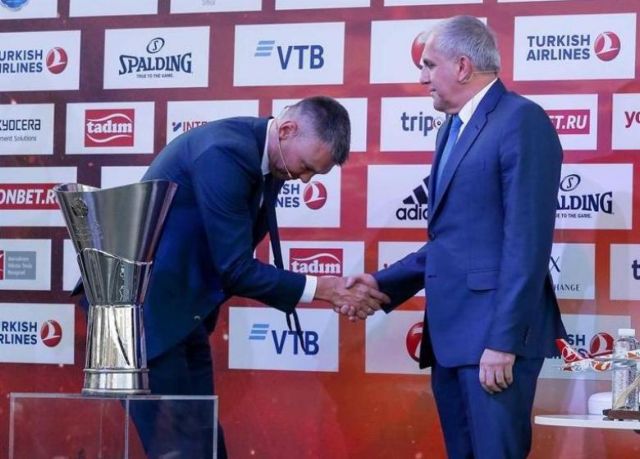 Ζέλικο εναντίον «επιγόνων»