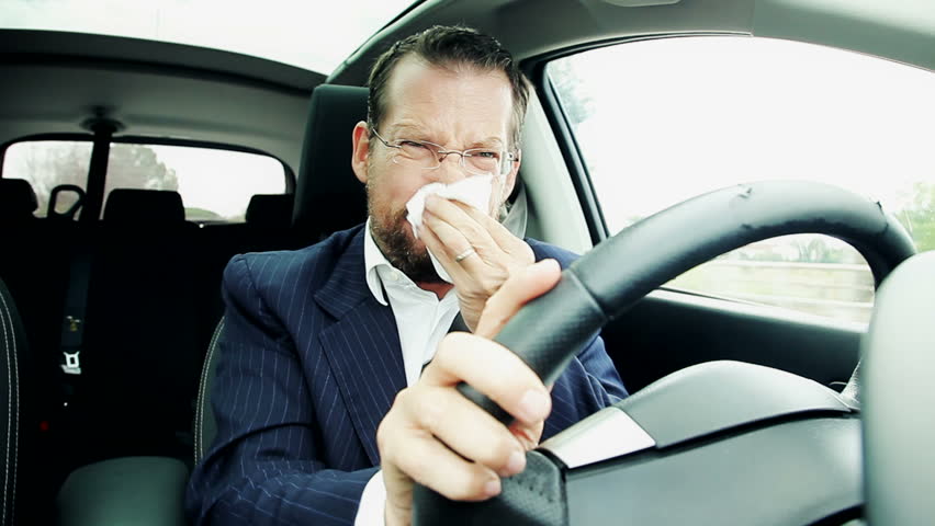 Αλλεργία και οδήγηση: Πόσο επικίνδυνη είναι για τους οδηγούς