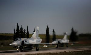 Big Business των «οπλάδων» με τα εξοπλιστικά – Τι πουλάνε στην Ελλάδα