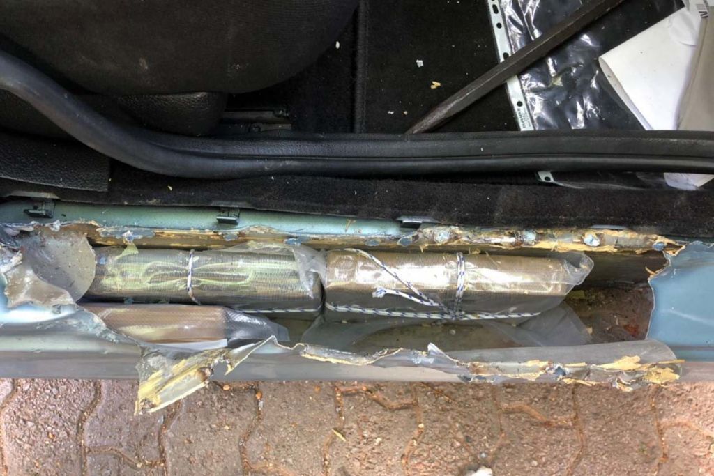 Εκρυβαν ναρκωτικά σε ζάντες και προφυλακτήρες αυτοκινήτων