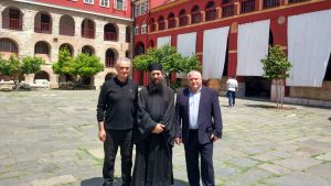 Το Αγιο Ορος επισκέφθηκε ο κοσμοναύτης Γιουρτσίχιν