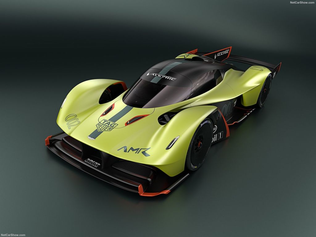 Aston Martin Valkyrie AMR Pro: Ένα super car αξίας 3 εκατομμυρίων ευρώ