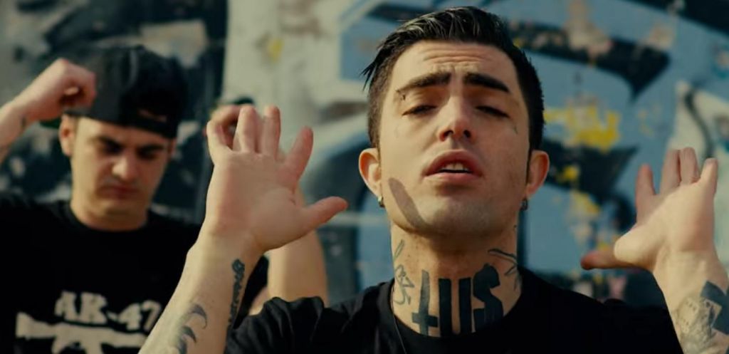 Χαμός με τραγούδι του ράπερ Tus που προσβάλλει την Κύπρο (βίντεο)