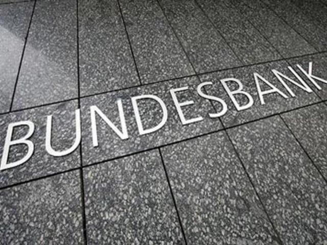Bundesbank: Δεν χρειάζεται ελάφρυνση το ελληνικό χρέος