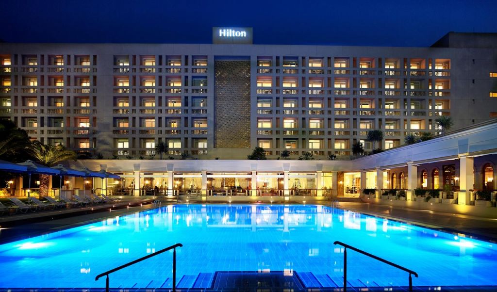 Βάζουν πωλητήριο στο ξενοδοχείο Hilton στην Κύπρο