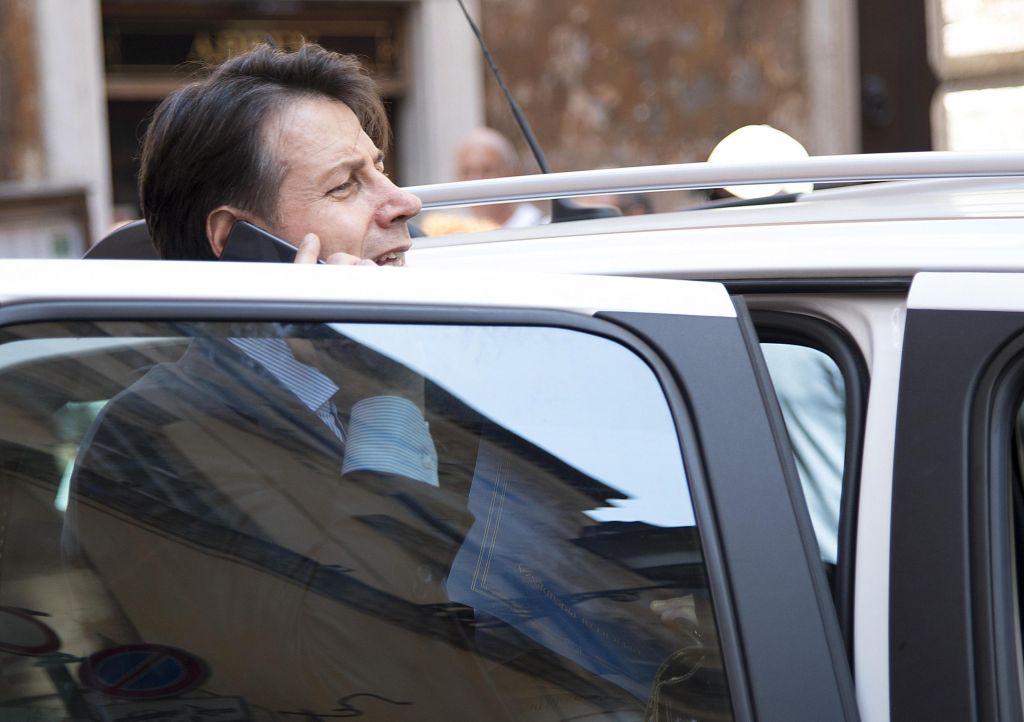 Ιταλία: Μπρα-ντε-φερ ανάμεσα στους λαϊκιστές και τον πρόεδρο