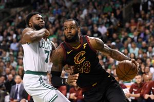 Ο ΛεΜπρον έστειλε το Κλίβελαντ  στους τελικούς του ΝΒΑ