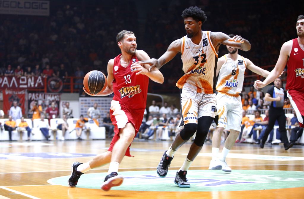 Μπάσκετ πλέι-οφ: Εύκολα ο Ολυμπιακός,από την Κυριακή αρχίζουν οι τελικοί των «αιωνίων»