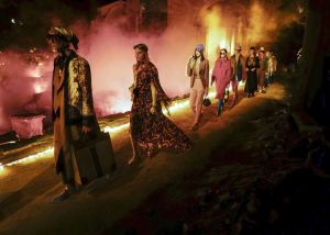 Ο μακάβριος χορός του Gucci