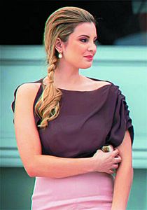 Η Πρώτη Κυρία της Βραζιλίας έπεσε σε λίμνη για να σώσει τον σκύλο της