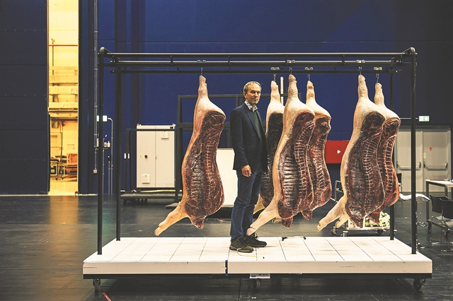 «Η ευθραυστότητα μας κάνει ανθρώπους»