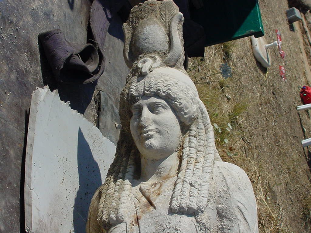 Βανδάλισαν τον αρχαιολογικό χώρο της Ισιδος στον Μαραθώνα
